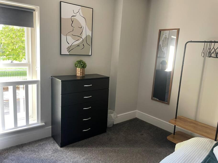 Poplar House-2Bedroom House In Town Centre With Free Parking By Shortstays4U King's Lynn Eksteriør billede
